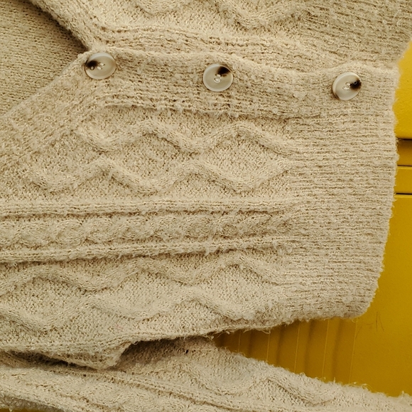 Altar'd State cropped button cardigan - Picture 2 of 5